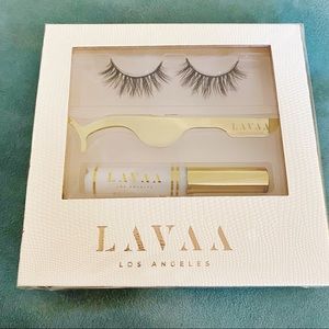 NWT Lavaa Lashes Flirty Lash Set